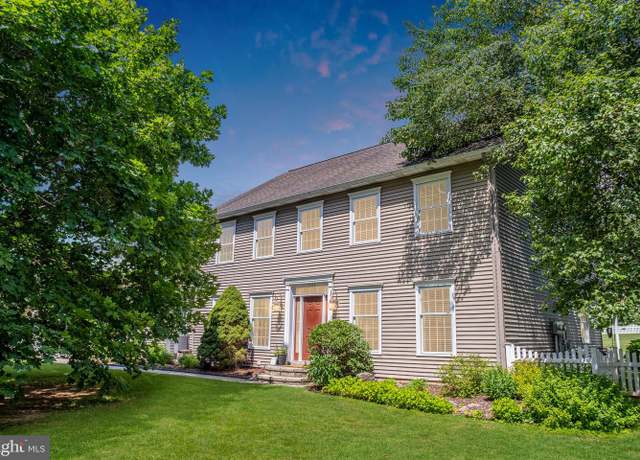 Property at 101 Briar Ct, Port Matilda, PA 16870, 6 beds, 5 baths