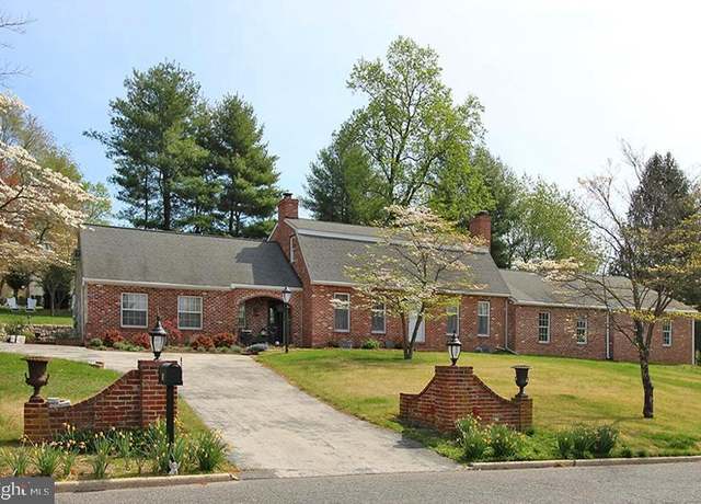 Property at 201 Martins Run, Media, PA 19063, 4 beds, 2.5 baths
