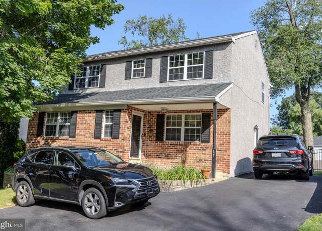 Property at 421 E Eagle Rd, Havertown, PA 19083, 4 beds, 3 baths