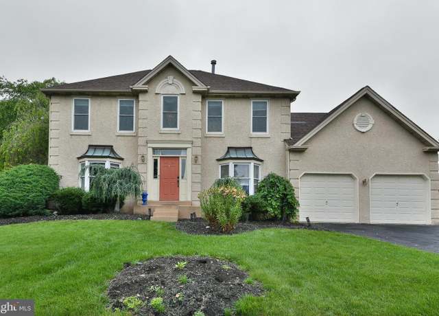 Property at 110 Country Club Dr, Lansdale, PA 19446, 4 beds, 3.5 baths