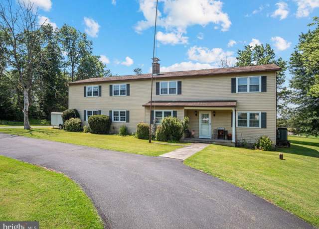 Property at 588 Swamp Picnic Rd, Gilbertsville, PA 19525, 3 beds, 2.5 baths