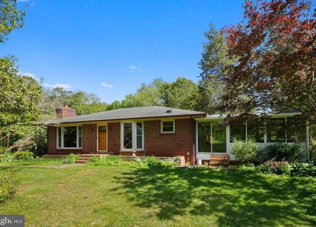 Property at 12400 Constitution Hwy, Orange, VA 22960, 3 beds, 1.5 baths