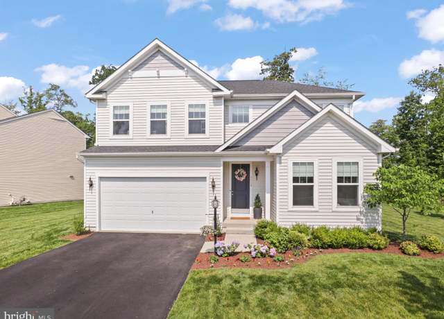 Property at 3529 Shandor Rd, Woodbridge, VA 22193, 5 beds, 4.5 baths