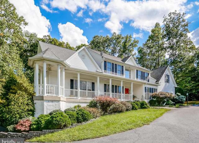 Property at 130 Cherry Hill Dr, Stafford, VA 22556, 5 beds, 4 baths