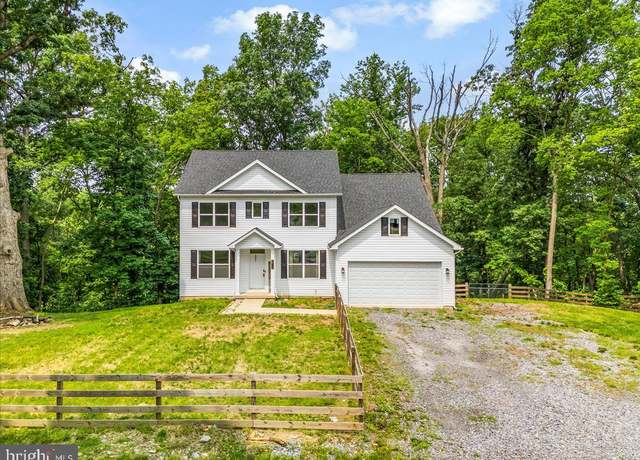 Property at 163 Hyde Park Ln, Charles Town, WV 25414, 5 beds, 3 baths