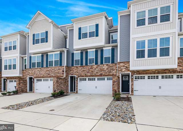 Property at 109 Torrey Dr, Newark, DE 19702, 4 beds, 3.5 baths