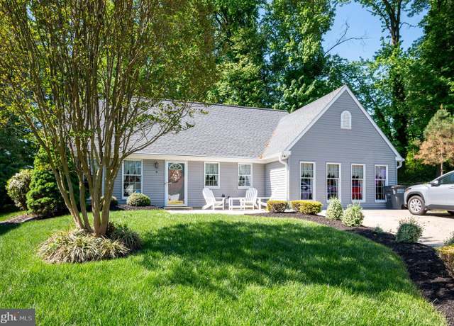 Property at 6 Theodora Ct, Wilmington, DE 19808, 3 beds, 2 baths