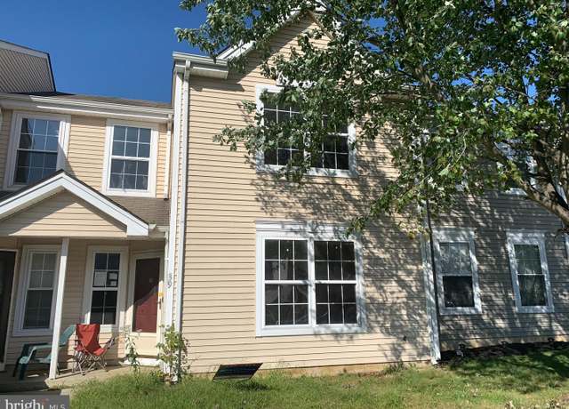 Property at 39 Westwind Way, Westampton, NJ 08060, 3 beds, 1.5 baths