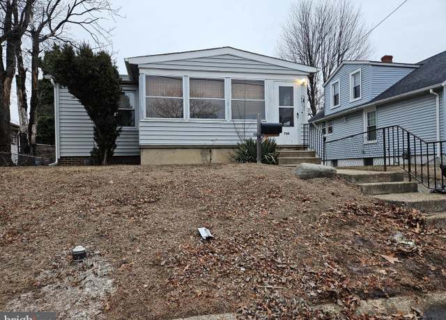 Property at 704 Pear St, Cinnaminson, NJ 08077, 3 beds, 1 bath