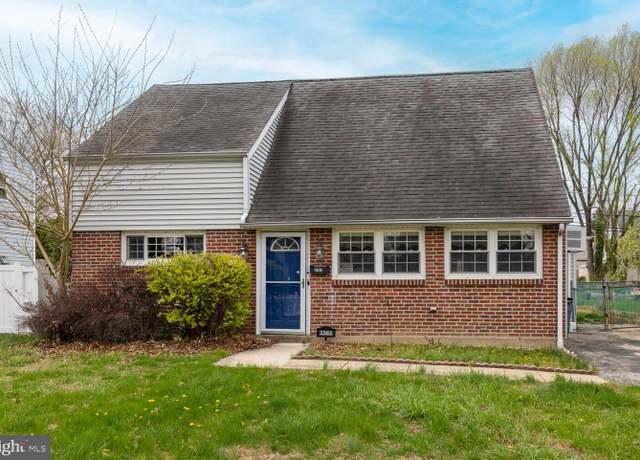 Property at 2363 Chipmunk Ln, Secane, PA 19018, 3 beds, 2 baths
