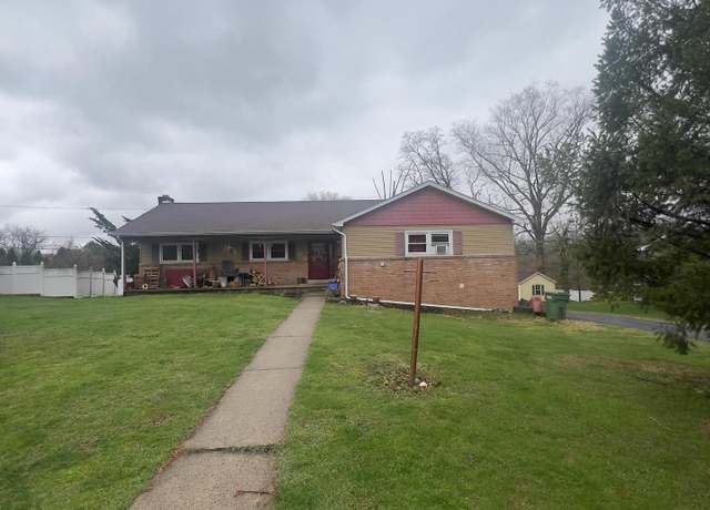 Property at 1320 Little Lehigh Dr S, Emmaus, PA 18049, 4 beds, 3 baths