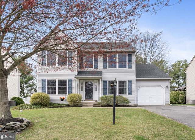 Property at 82 King Way, Royersford, PA 19468, 3 beds, 2.5 baths