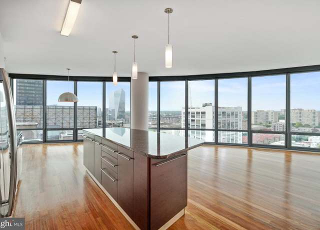Property at 2101 Market St #1902, Philadelphia, PA 19103, 2 beds, 2 baths