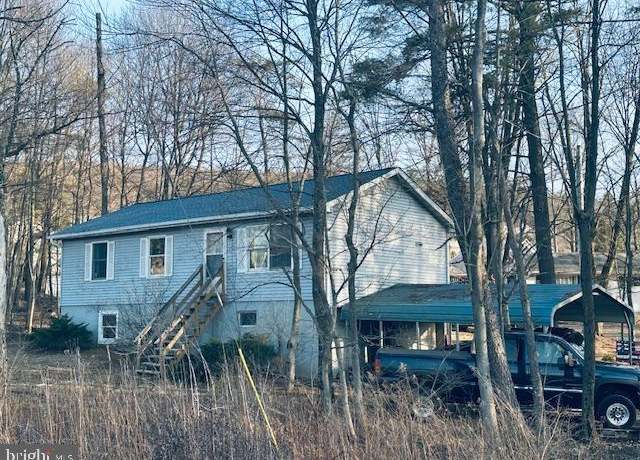 Property at 120 Chestnut Ridge Dr, Orwigsburg, PA 17961, 3 beds, 1.5 baths