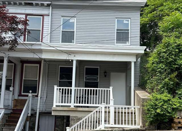 Property at 434 E Arch St, Pottsville, PA 17901, 5 beds, 1 bath