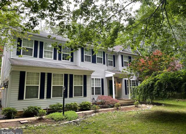 Property at 3113 Somerset Dr, Jeffersonton, VA 22724, 4 beds, 3.5 baths