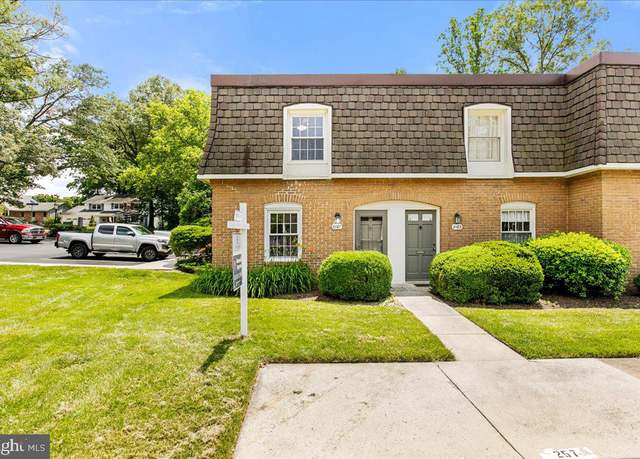 Property at 8101 Kingsway Ct #257, Springfield, VA 22152, 2 beds, 1 bath