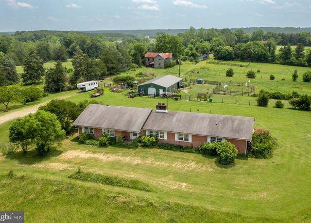 Property at 19484 Woodlawn Farm Dr, Orange, VA 22960, 3 beds, 3.5 baths