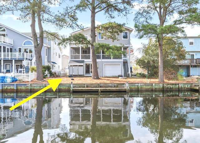 Property at 309 W 7th St, South Bethany, DE 19930, 6 beds, 5 baths