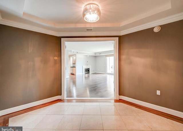 Property at 801 Key Hwy #323, Baltimore, MD 21230, 2 beds, 2.5 baths