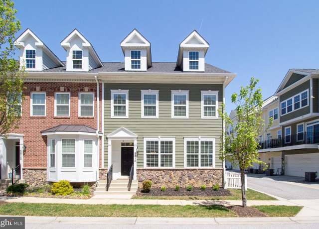 Property at 5810 Lois Ln, Ellicott City, MD 21043, 3 beds, 3.5 baths
