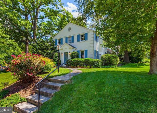 Property at 6008 Wynnwood Rd, Bethesda, MD 20816, 3 beds, 3 baths