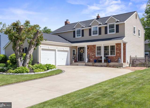 Property at 701 Decatur Dr, Mount Laurel, NJ 08054, 4 beds, 3 baths