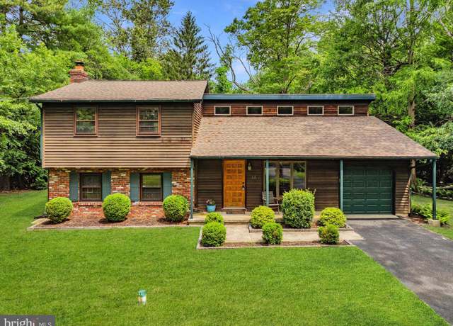 Property at 46 Grassy Lake Rd, Shamong, NJ 08088, 3 beds, 1.5 baths