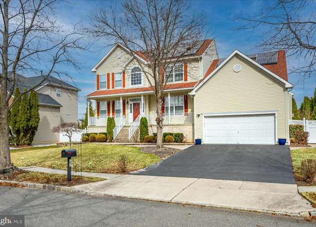Property at 37 Keswick Rd, East Windsor, NJ 08520, 5 beds, 3 baths