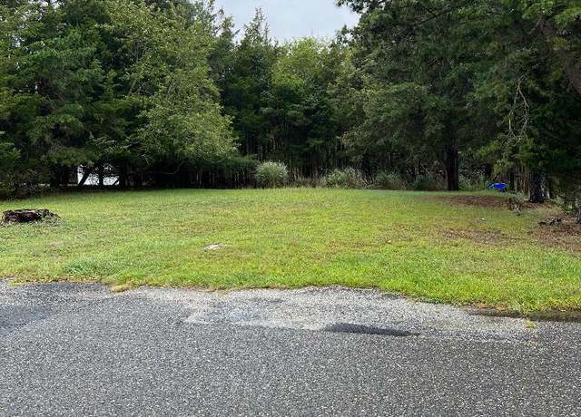 Property at 52 Ocean Blvd, Little Egg Harbor Twp, NJ 08087