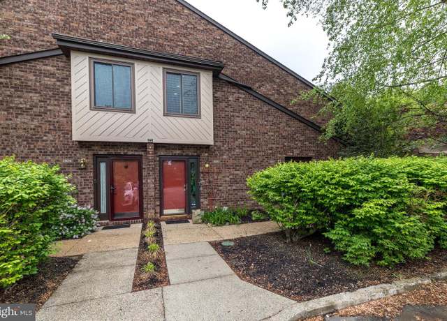 Property at 1807 Mountainview Dr, Chesterbrook, PA 19087, 2 beds, 2 baths