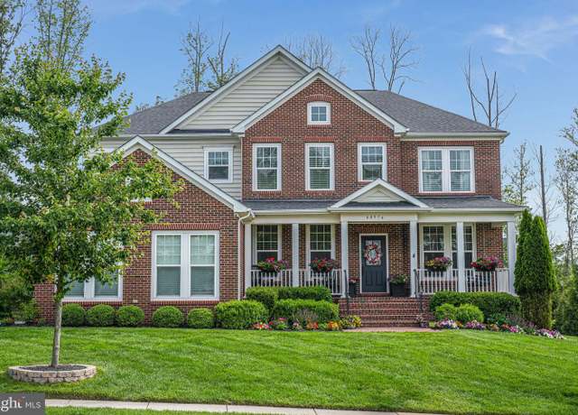 Property at 40976 Maplehurst Dr, Aldie, VA 20105, 7 beds, 5 baths