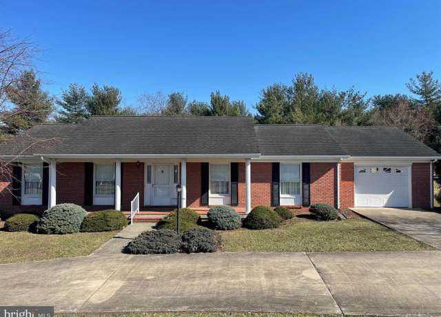 Property at 501 Sunrise Dr, Moorefield, WV 26836, 3 beds, 2 baths
