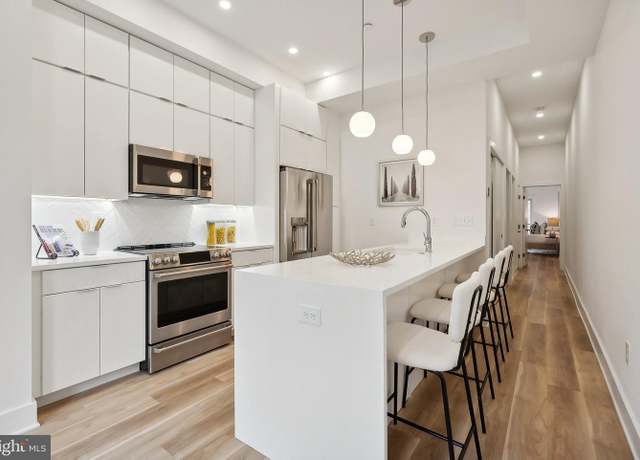 Property at 2015 13th St NW #2, Washington, DC 20009, 2 beds, 2 baths