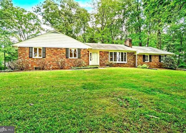 Property at 7210 Annapolis Rock Rd, Gaithersburg, MD 20882, 4 beds, 2.5 baths