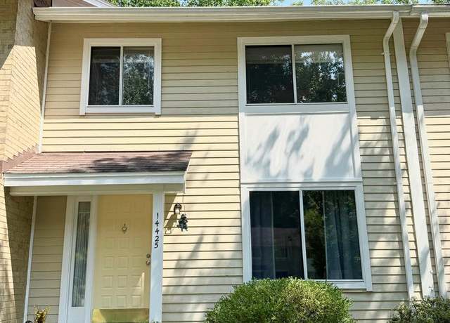Property at 14425 Pebble Hill Ln, North Potomac, MD 20878, 3 beds, 2.5 baths
