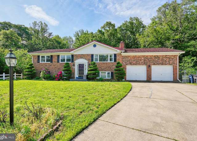 Property at 9405 Garden Cir, Clinton, MD 20735, 5 beds, 3 baths