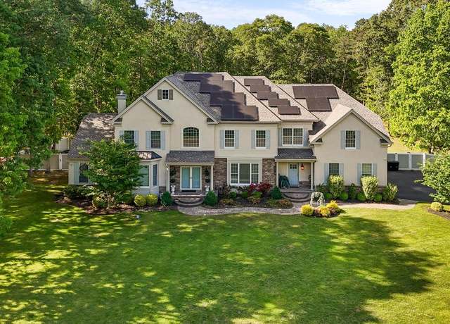 Property at 2 Jessica Ct, Tabernacle, NJ 08088, 4 beds, 5 baths