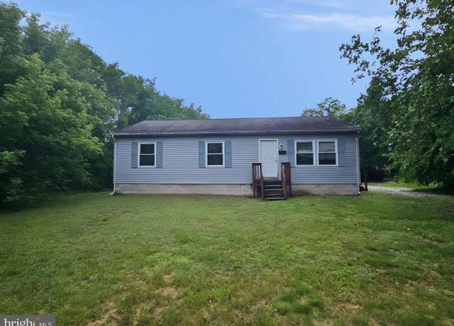 Property at 239 Grove St, Bridgeton, NJ 08302, 3 beds, 1 bath