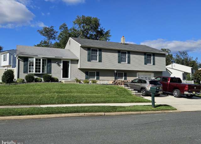 Property at 27 Dunlin Way, Sicklerville, NJ 08081, 3 beds, 2.5 baths
