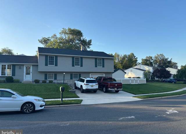 Property at 27 Dunlin Way, Sicklerville, NJ 08081, 3 beds, 2.5 baths