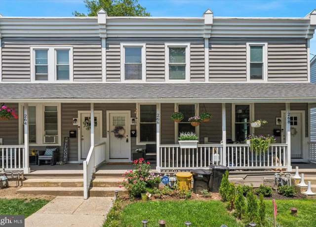 Property at 266 N Aberdeen Ave, Wayne, PA 19087, 2 beds, 1 bath