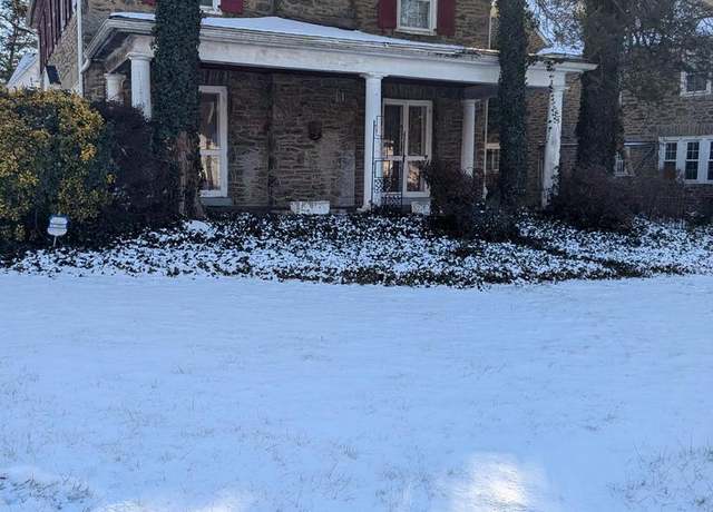 Property at 7009 Lincoln Dr, Philadelphia, PA 19119, 7 beds, 3.5 baths