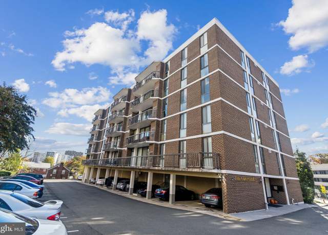 Property at 1401 N Rhodes St #305, Arlington, VA 22209, 1 bed, 1.5 baths
