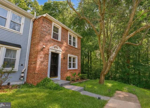 Property at 8015 Steeple Chase Ct, Springfield, VA 22153, 4 beds, 3.5 baths