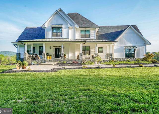 Property at 12116 Petey Ln, Lovettsville, VA 20180, 5 beds, 4.5 baths