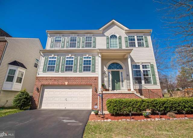 Property at 12446 Pfitzner Ct, Woodbridge, VA 22192, 5 beds, 4.5 baths
