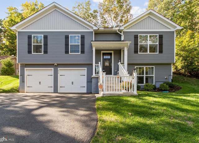 Property at 1015 Harbour Dr, Stafford, VA 22554, 4 beds, 3 baths