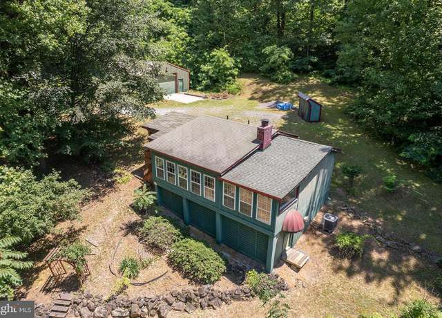Property at 1959 Drummer Hill Rd, Front Royal, VA 22630, 2 beds, 1 bath