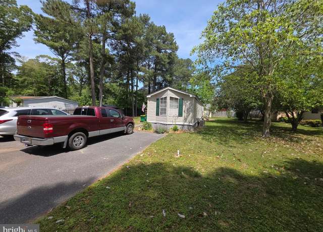 Property at 207 N Lake Dr, Milton, DE 19968, 3 beds, 2 baths